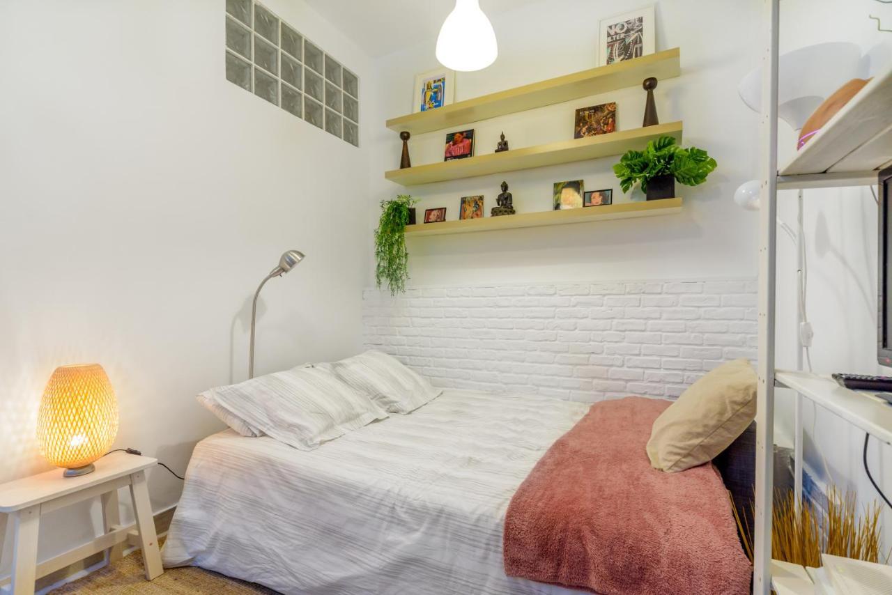 Ferienwohnung Stylish Loft At Chueca'S Heart Madrid Exterior foto