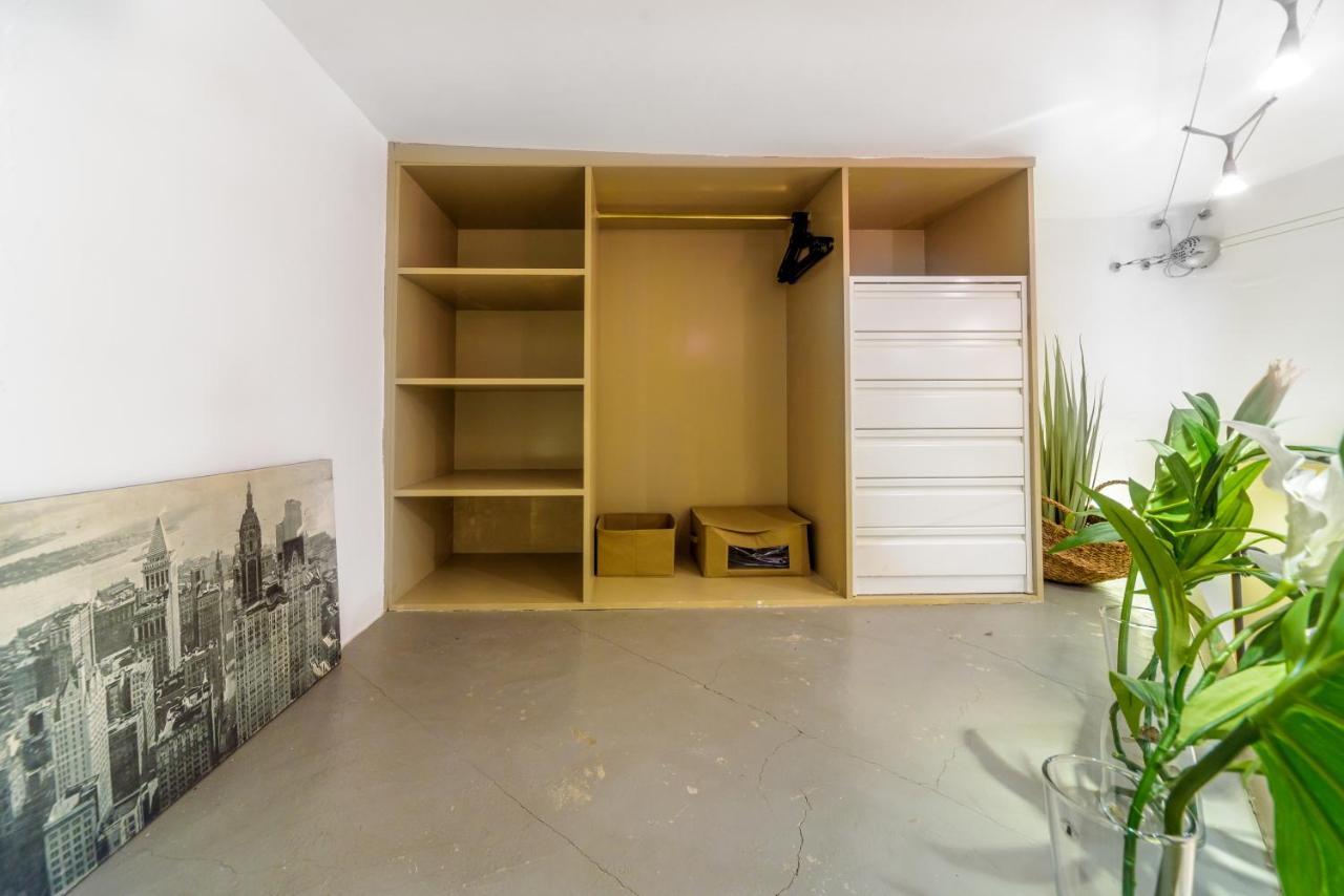 Ferienwohnung Stylish Loft At Chueca'S Heart Madrid Exterior foto
