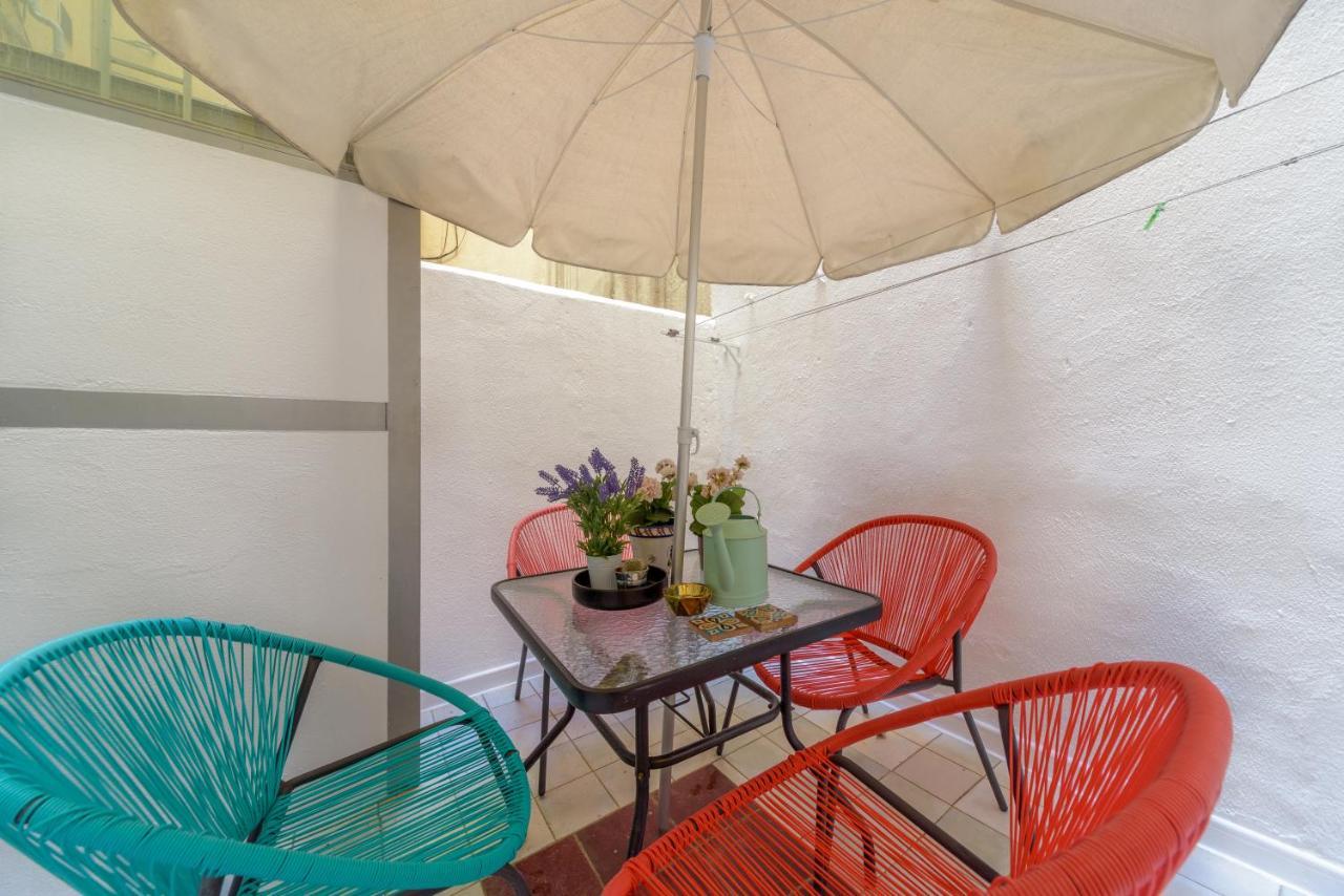 Ferienwohnung Stylish Loft At Chueca'S Heart Madrid Exterior foto